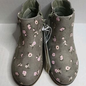 Kids Floral Ankle Boots - Pink Flowers on Olive